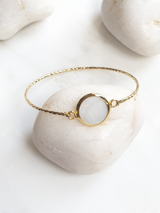 Mother or Pearl bangle