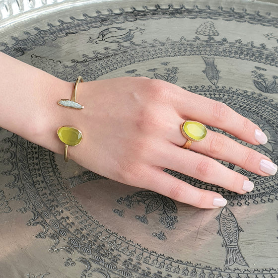 Yellow Cat's Eye and Pearl stone  Set