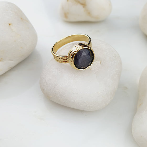 Zelifeh Black Cat's eye Ring