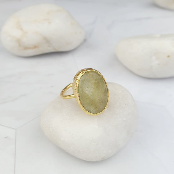 Saira Oval yellow agate Bangle