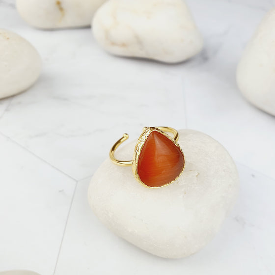 Saira Teardrop Orange cat's eye ring