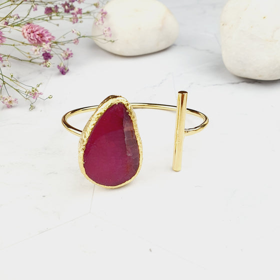 Zara Teardrop Pink agate bangle