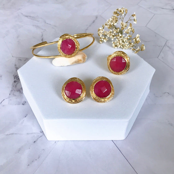 Valideh Sultan Red Jade Bangle, Ring and Earrings set