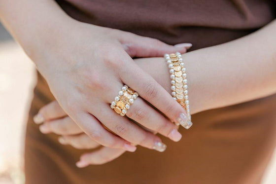 Elasticated Pearl Coin Ring