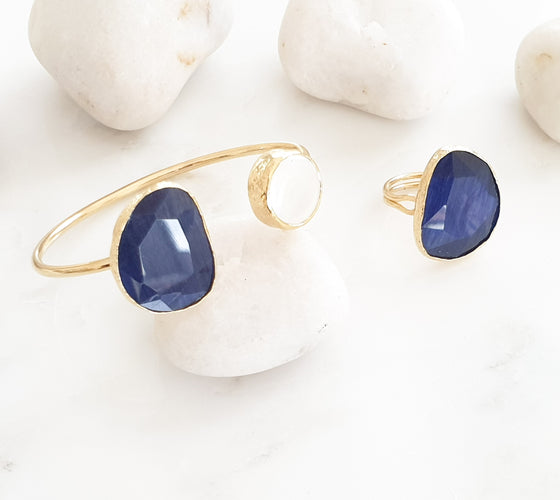 Navy Cat's eye and Pearl bangle and ring set