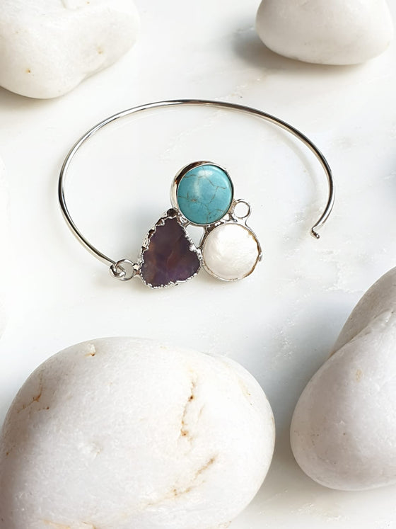 Turquoise, Sardonyx Agate and Pearl bangle