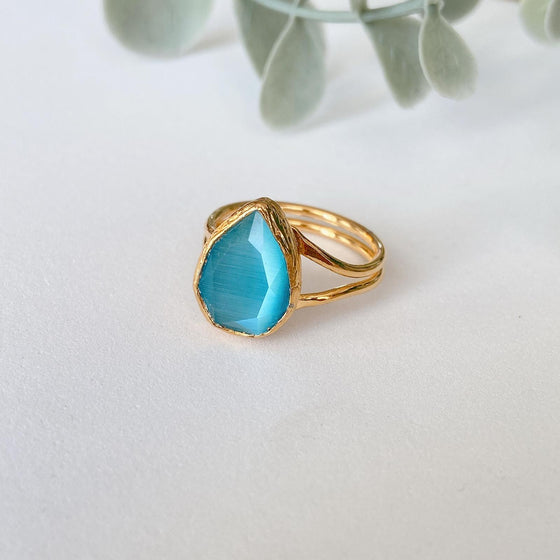 Isra Aqua Blue Teardrop Cat’s Eye Ring