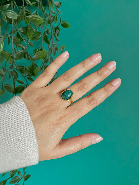 Aysha Oval Emerald Ring